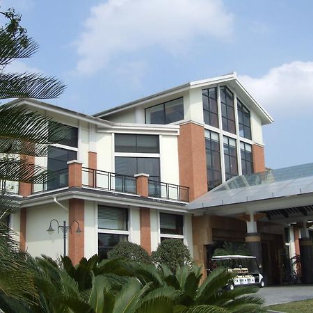 Crowne Plaza Hangzhou Xanadu Resort Bagian luar foto