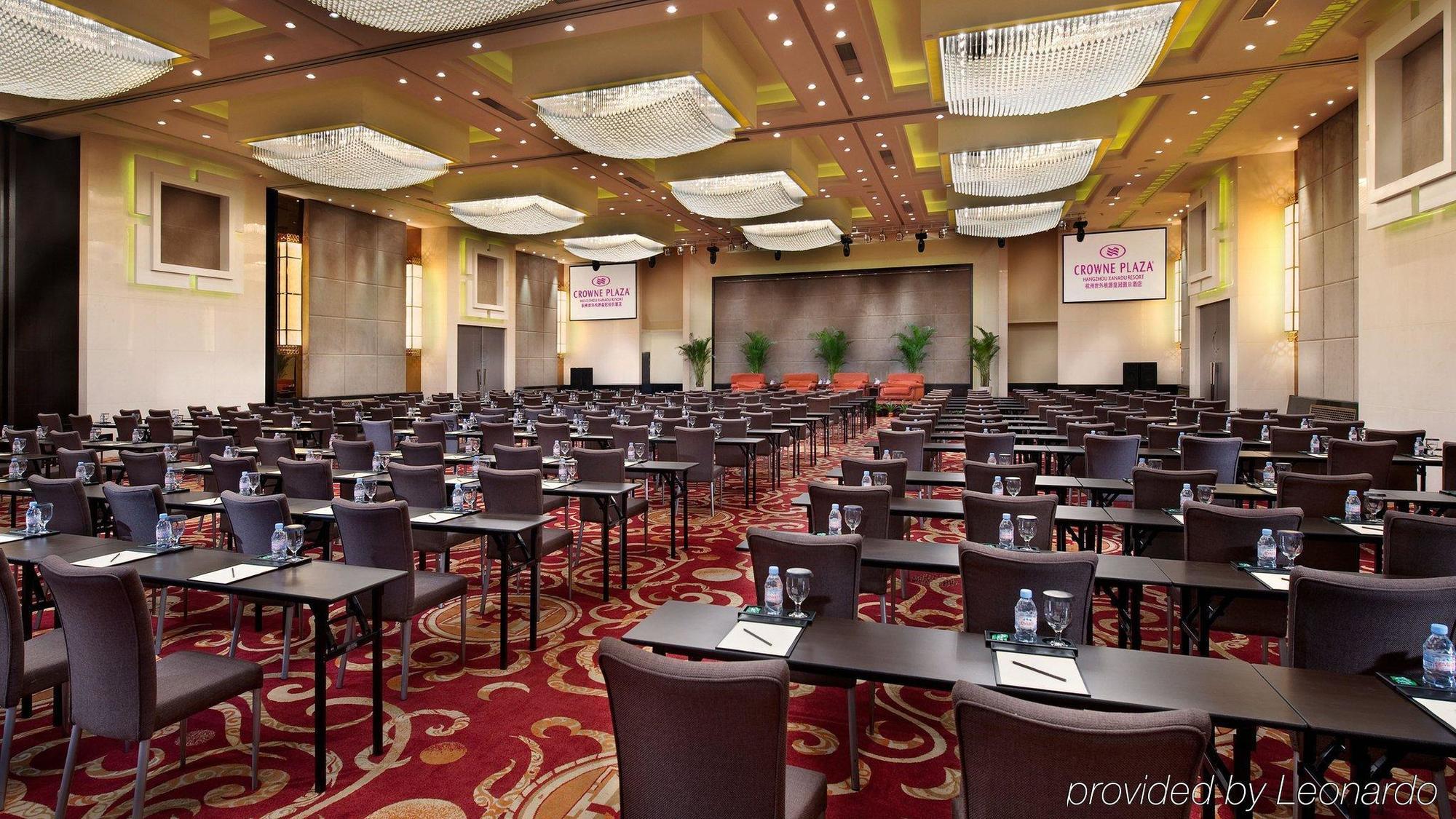 Crowne Plaza Hangzhou Xanadu Resort Bagian luar foto