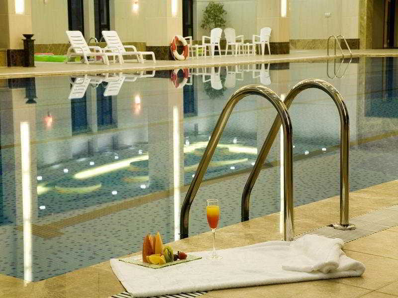 Crowne Plaza Hangzhou Xanadu Resort Bagian luar foto