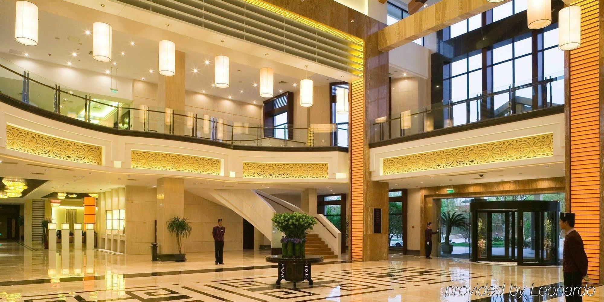 Crowne Plaza Hangzhou Xanadu Resort Bagian luar foto