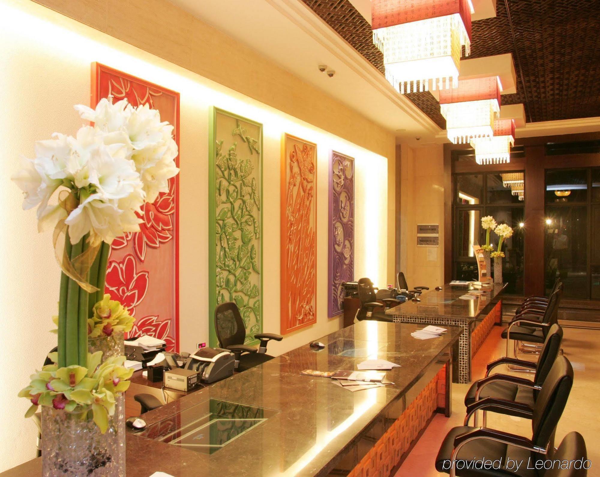 Crowne Plaza Hangzhou Xanadu Resort Bagian luar foto