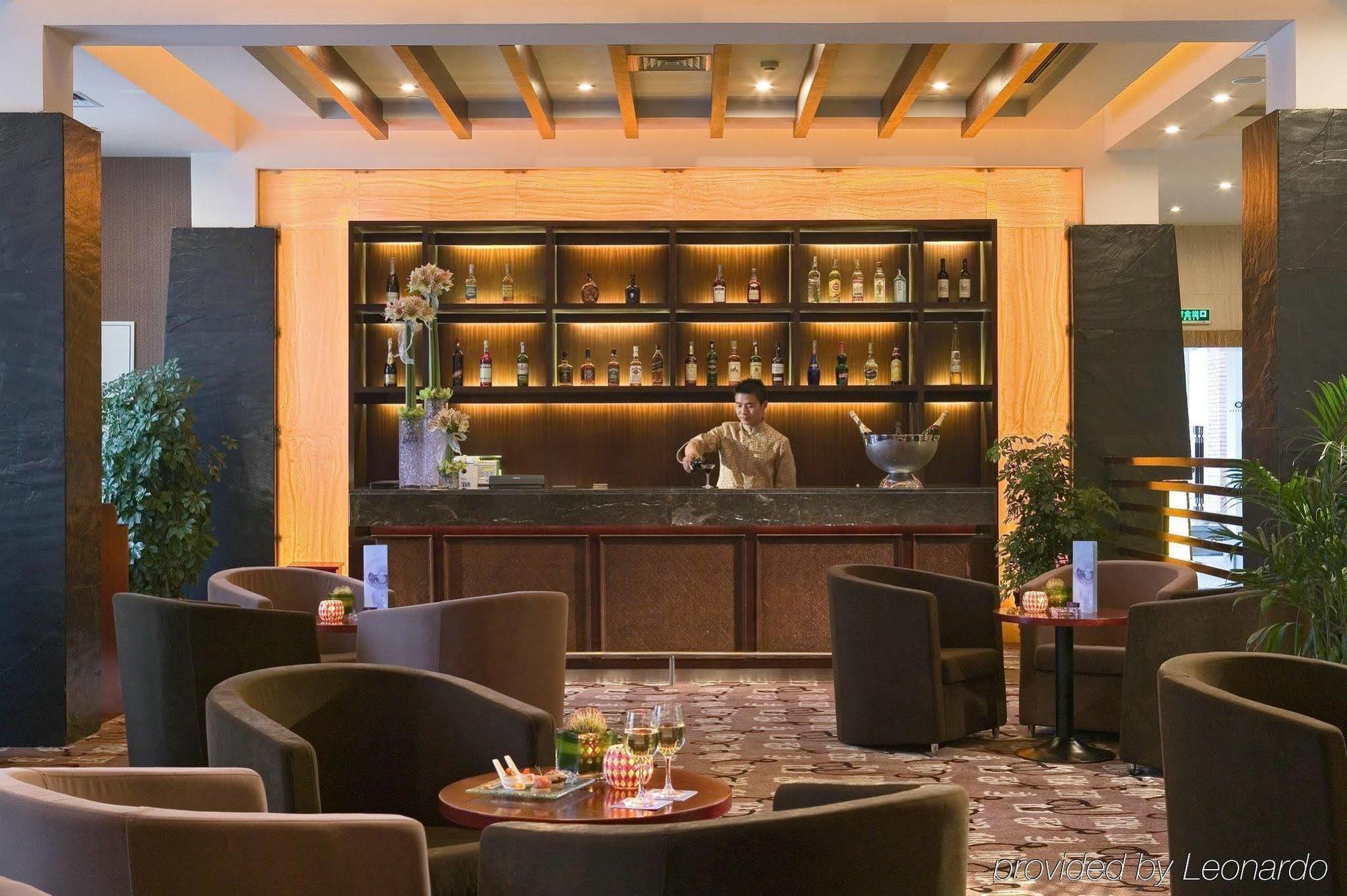 Crowne Plaza Hangzhou Xanadu Resort Restoran foto